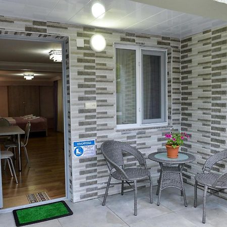 库塔伊西 Cozy House酒店 外观 照片