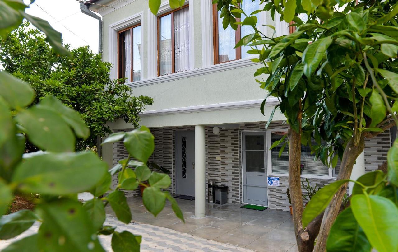 库塔伊西 Cozy House酒店 外观 照片