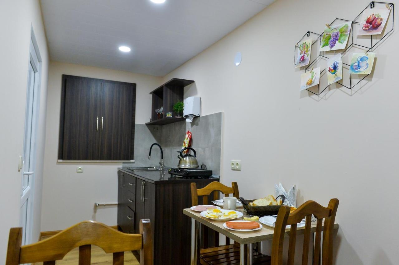 库塔伊西 Cozy House酒店 外观 照片